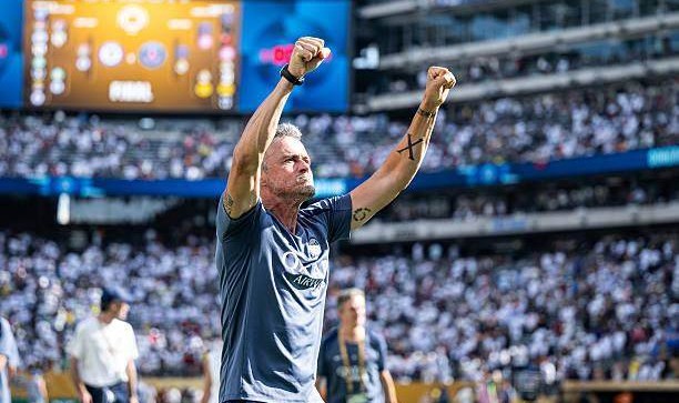 开云APP-巴黎通杀欧陆豪门！登贝莱夺金球已无悬念