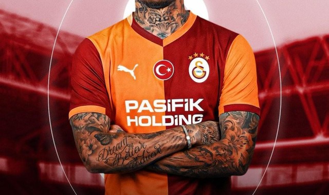 开云体育官网-HWG！罗马诺：那不勒斯前锋诺阿-朗租借加盟加拉塔萨雷