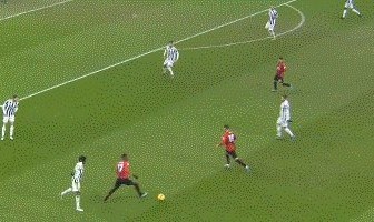 开云体育下载-【意甲】伊布伤退 AC米兰主场平尤文图斯