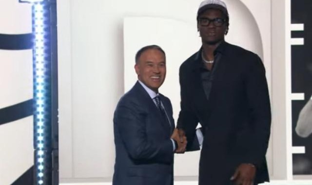 开云官网-不是中锋！湖人交易获36号签选中15+5矮壮防守悍将