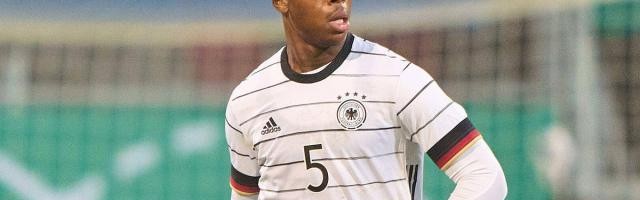 开云APP-德国队唯一新面孔无关大局，戈森斯要抓住最后机会