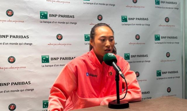 开云-郑钦文：“这场失利对我是挺大的伤害”