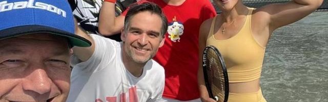 开云APP-吴易昺：脚一软崴了，“但我的内心依然强硬”