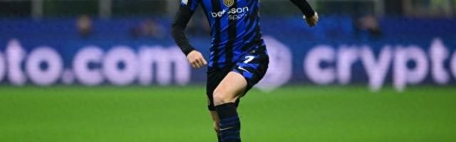 开云APP-意媒：尤文去年本来也想免签泽林斯基，但他不想加盟那不勒斯死敌