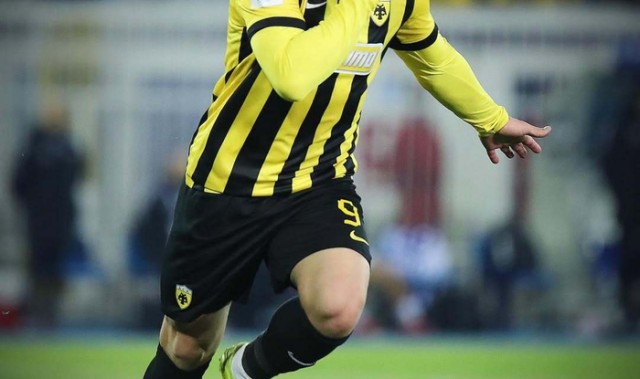 开云APP-希腊超约维奇梅开二度，雅典AEK客场2：2战平阿特罗米托斯|尼古拉·约维奇|全场_新浪体育_新浪新闻