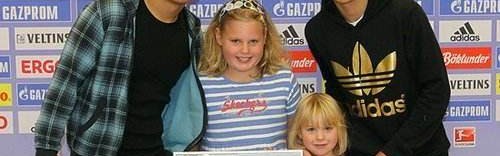 开云体育下载-李磊留洋再造中日同队 那年的小蒿+内田至今怀念